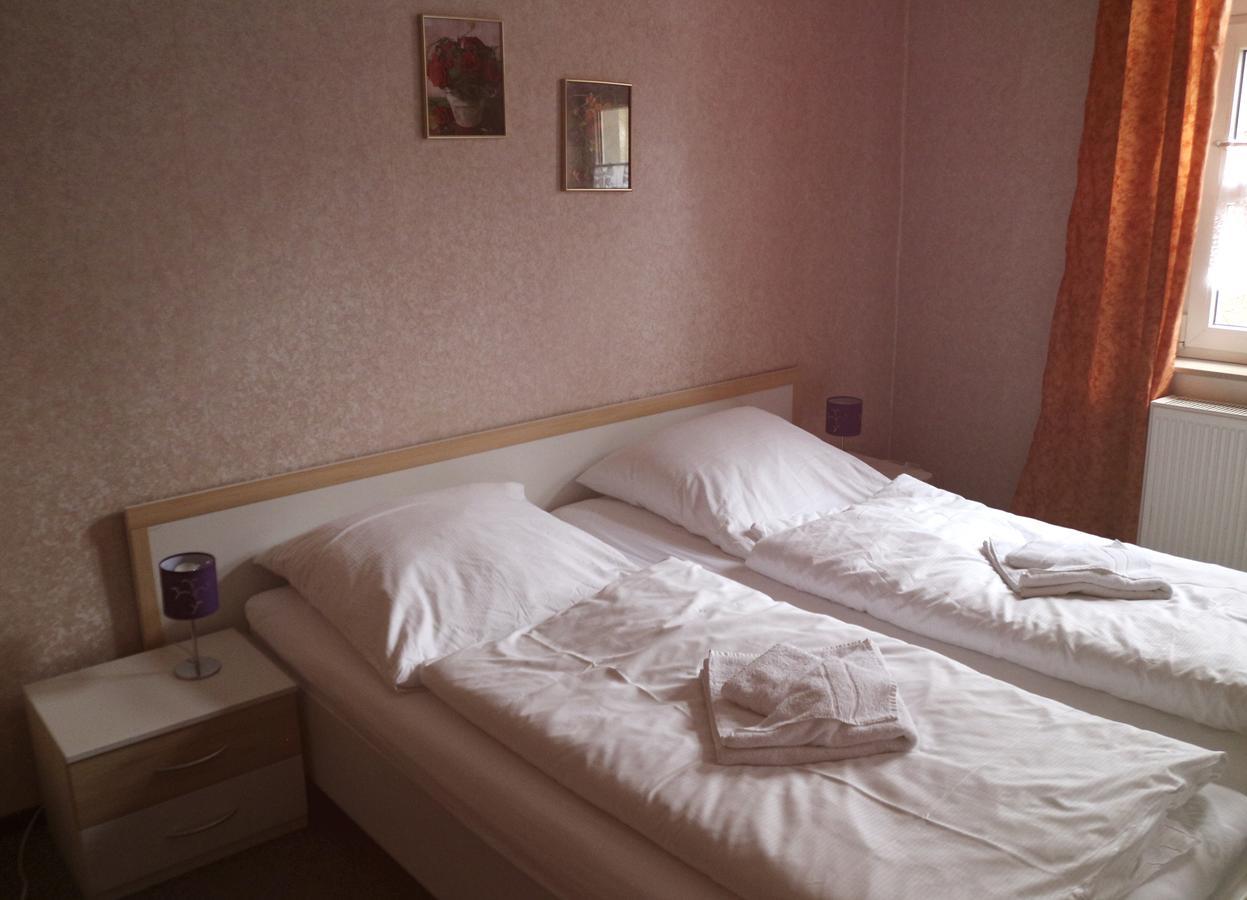Gasthaus & Pension "Zur Rose" Weimar  Luaran gambar