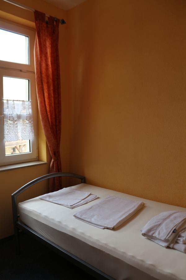 Gasthaus & Pension "Zur Rose" Weimar  Luaran gambar